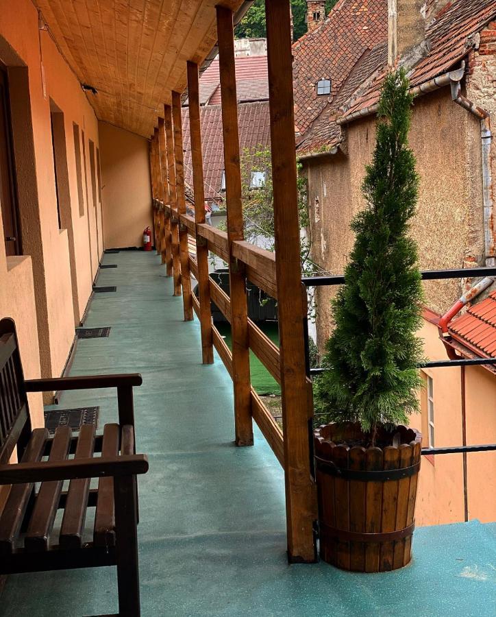 Ullysses Guest House Braşov Dış mekan fotoğraf