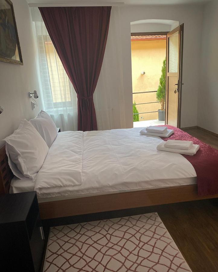 Ullysses Guest House Braşov Dış mekan fotoğraf